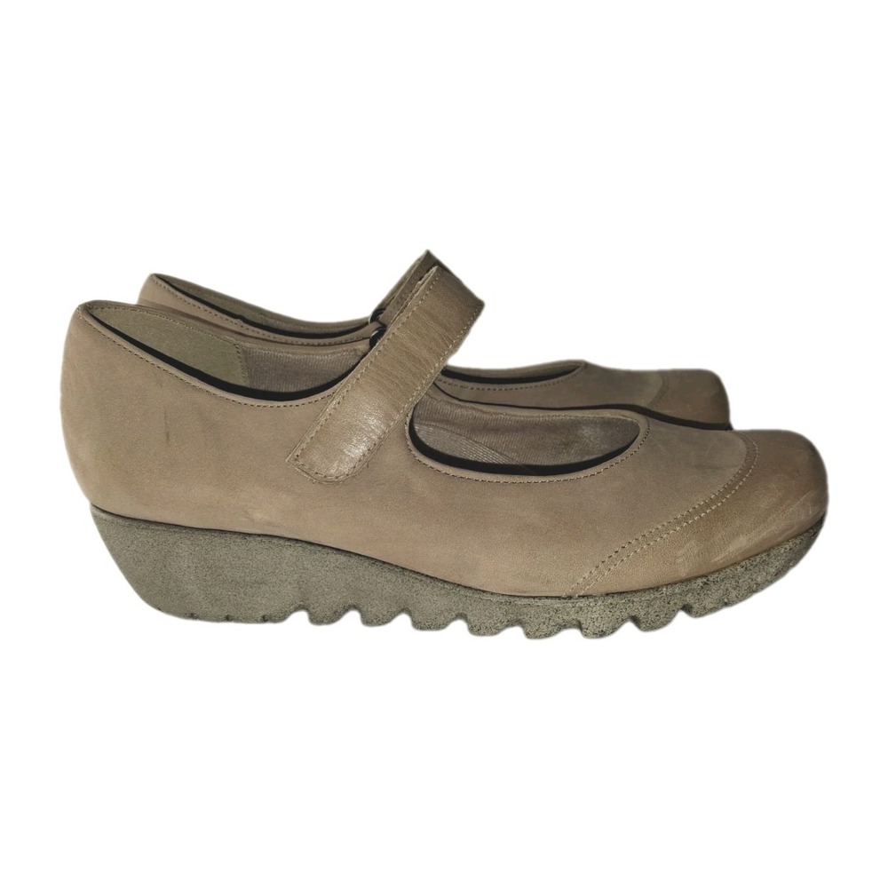 Munro Shoes Womens 7.5 W Mary Jane Beige Leather Wedge Classic Career Pumps USA